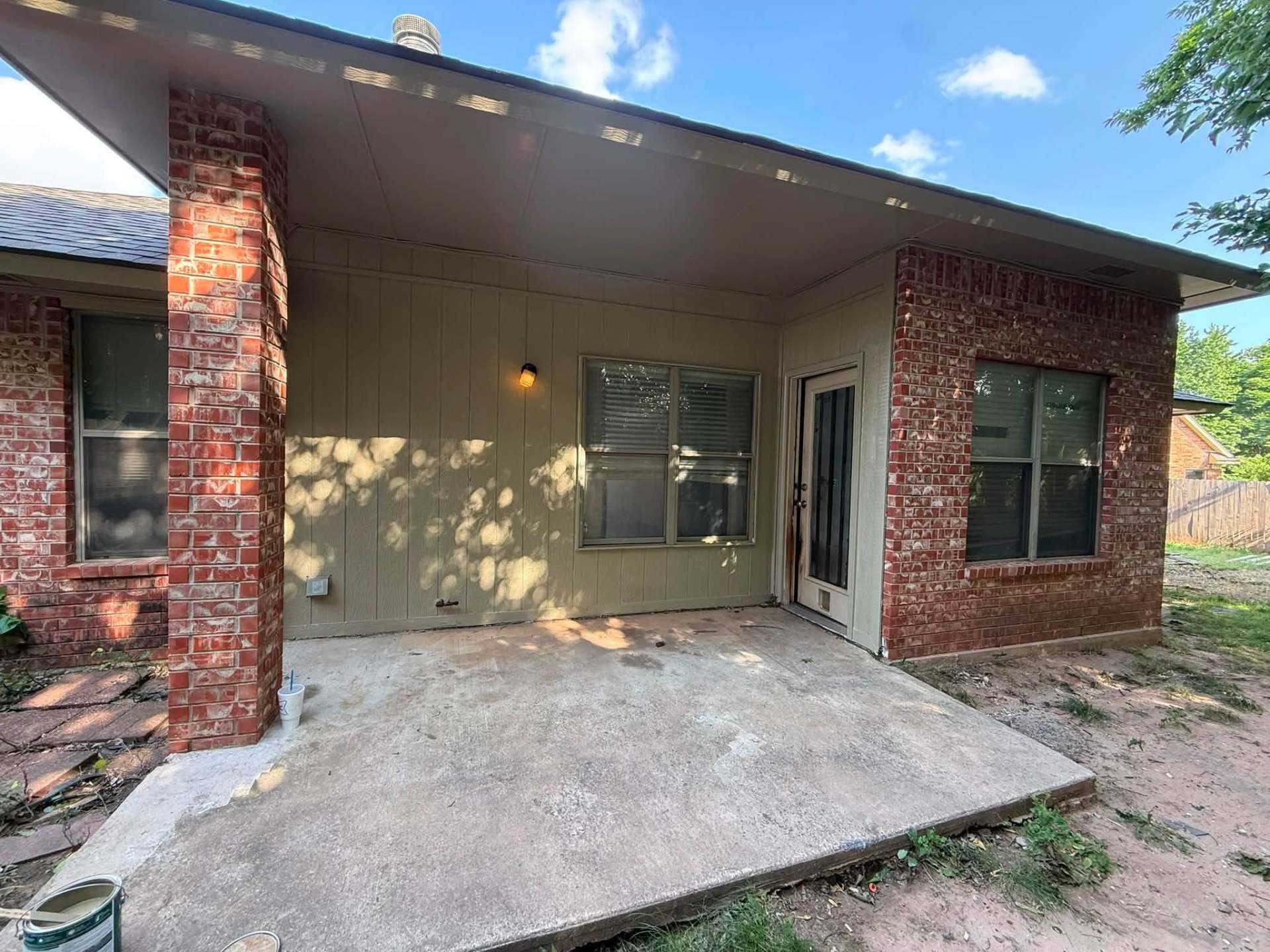 Commercial exterior painting example